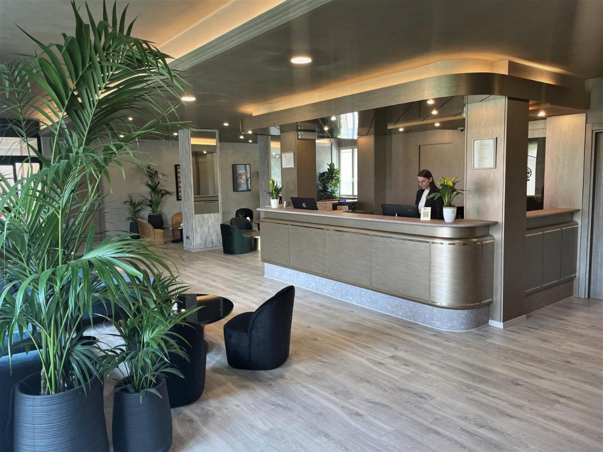 Hotel Embassy Pero Εξωτερικό φωτογραφία