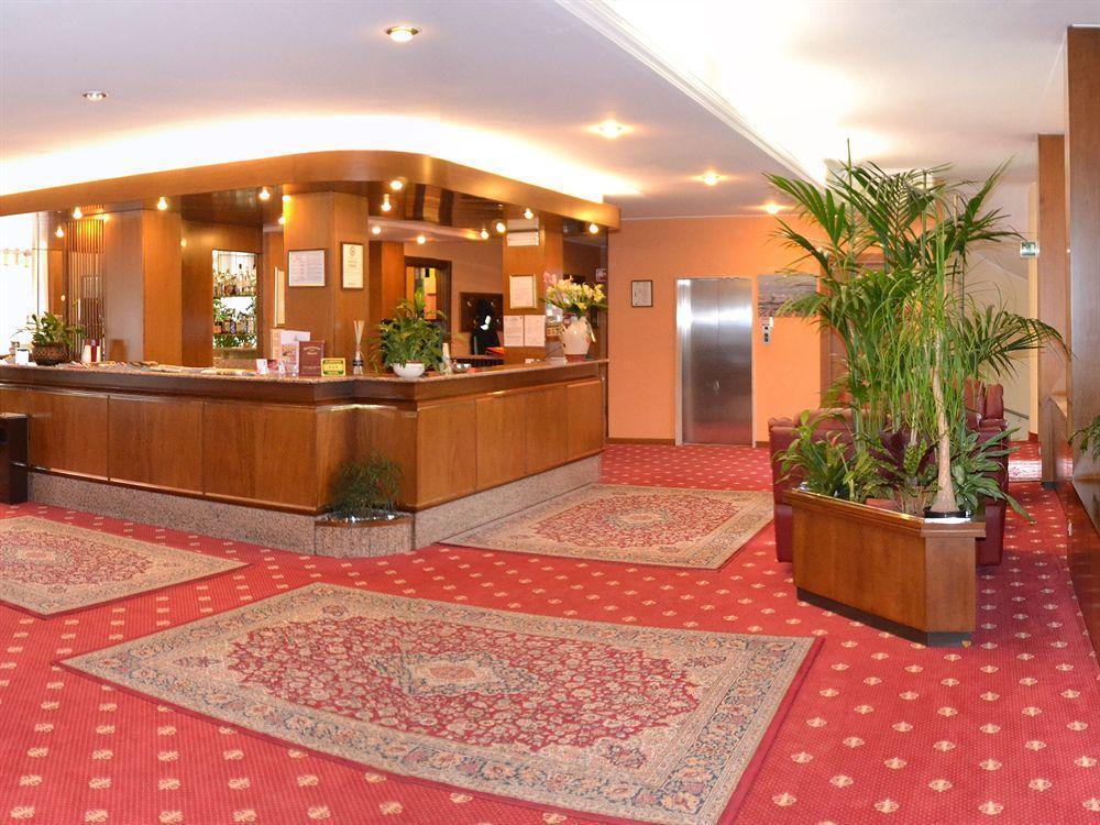 Hotel Embassy Pero Εξωτερικό φωτογραφία