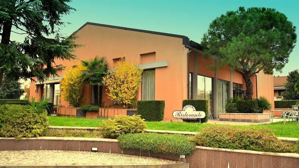 Hotel Embassy Pero Εξωτερικό φωτογραφία
